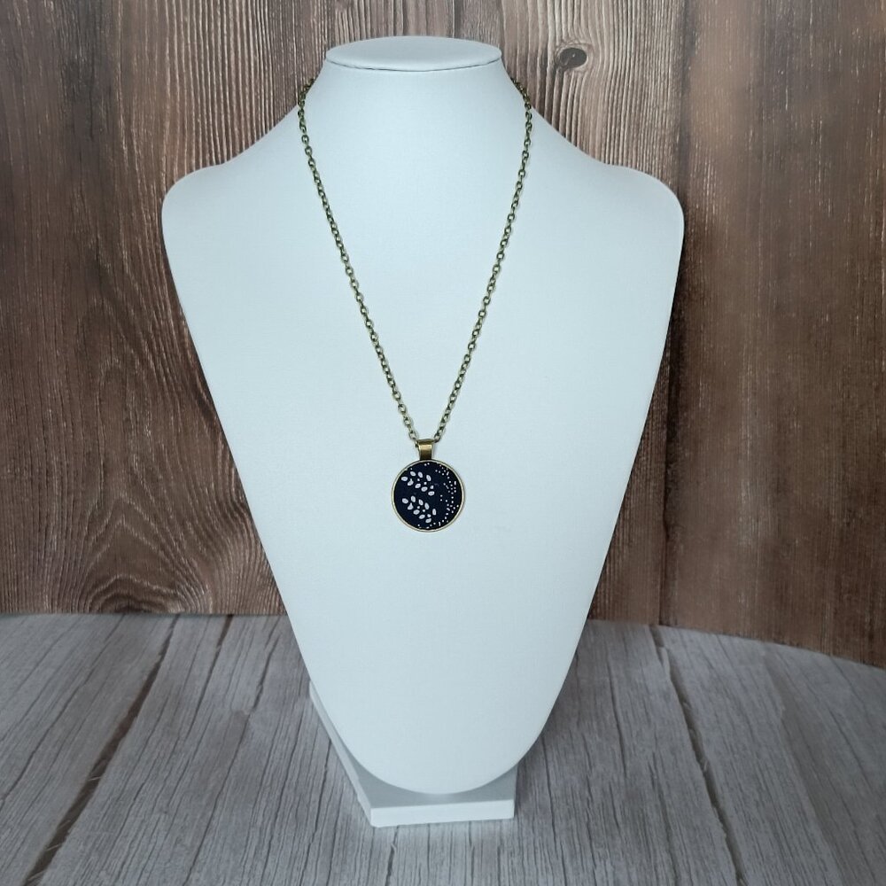 "Papraď UNESCO Heritage "Modrotlač" Blueprint Necklace - Artisan Crafted